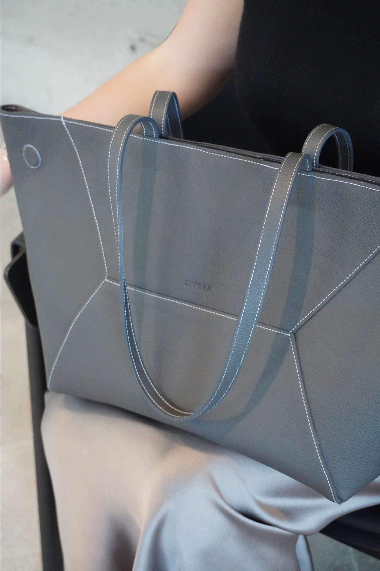 Trazzo Tote Bag Carbon