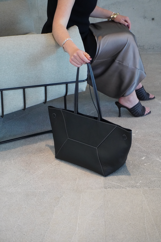 Trazzo Tote Bag Black