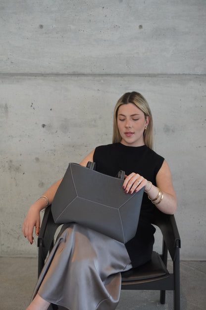 Trazzo Tote Bag Carbon