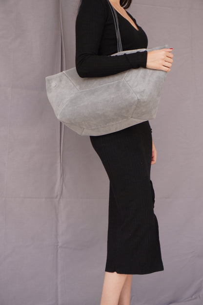 Trazzo Tote Bag Ashfall